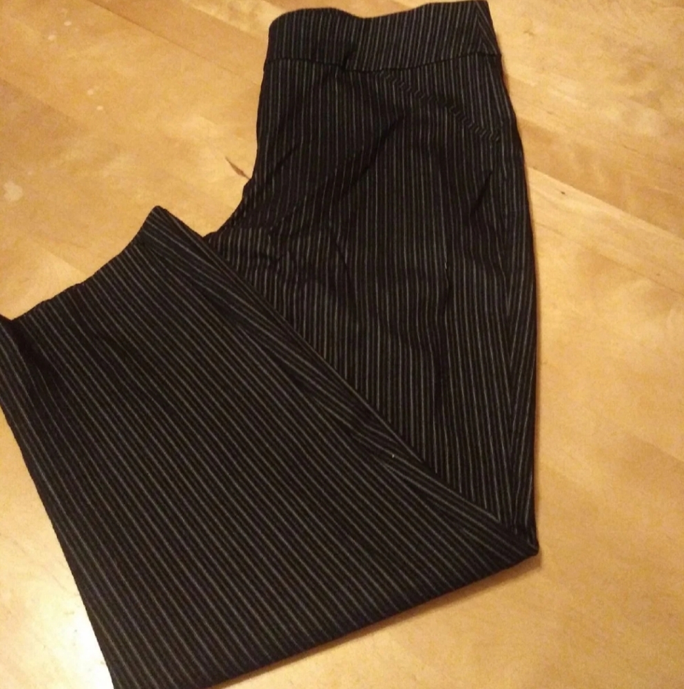 NWT Women's pinstripe dress pants